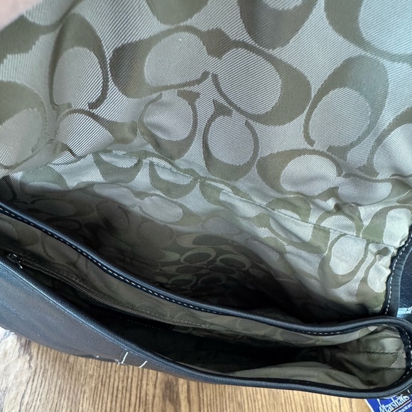 NWT Authentic Black Leather Coach Shoulder Bag with Silver Hardware - Brand New - Picture 11 of 15